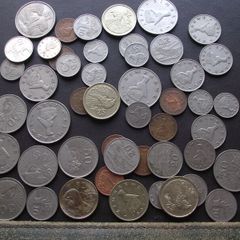 A Lot of 250 grams coins from Zimbabwe (1980-1997)