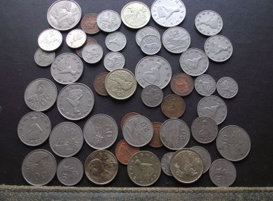 A Lot of 250 grams coins from Zimbabwe (1980-1997)