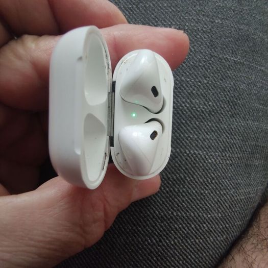 airpods 2 second generation