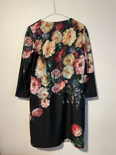 Dress Female Size S smart dress
