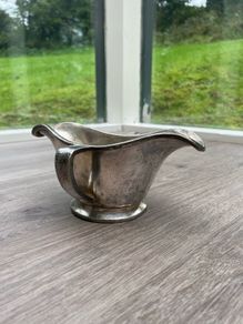Vintage Beverly Hilton Hotel Silver Plated Gravy Boat, International Silver Co