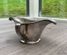 Vintage Beverly Hilton Hotel Silver Plated Gravy Boat, International Silver Co
