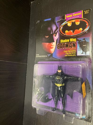 Vintage Kenner The Dark Knight Collection Shadow Wing Batman 1990