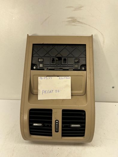 2011 Vw Passat B7 Rear Centre Console  Vents 3aa864298 A2l11b2s