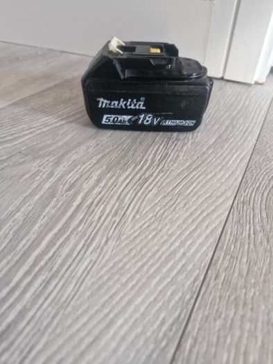 Makita battery