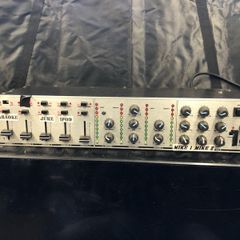 audio mixer