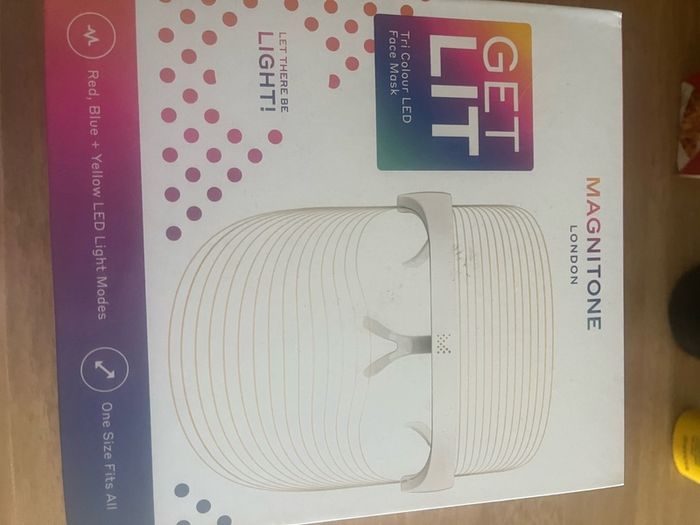 LED mask