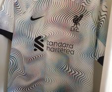 Liverpool away shirt 22/23 season Mens XL