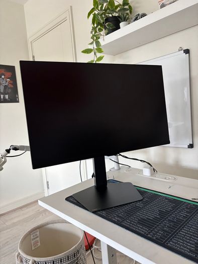 Samsung Odyssey G5 27 QHD 180Hz and Gaming Monitor Invision MX450 Arm
