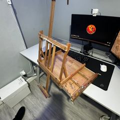 Art Easel - Accepting offers.