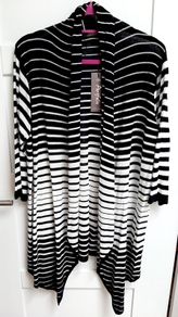 Black & White cardi UK 24 BNWT