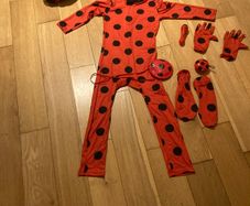 Miraculous fans- Tiki Spots On