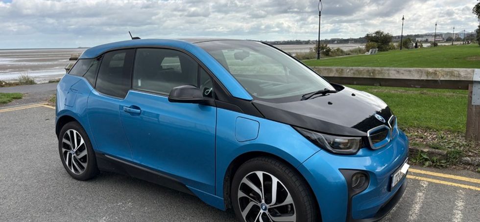 2017 Bmw i3 33KW 300Km Range