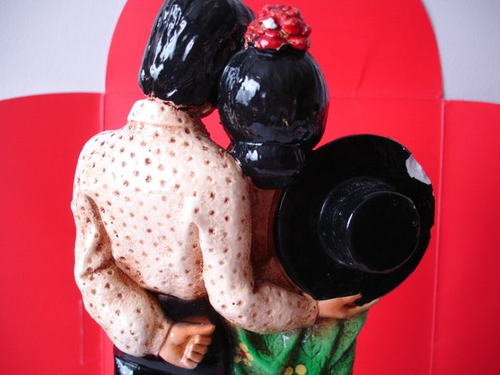 Vintage ceramic statue of a Spanish  Flaminco Dancers/ Couple 11".