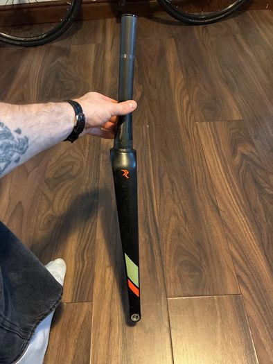 Carbon Fork