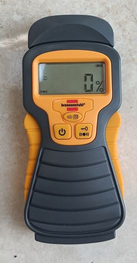 Damp Detector