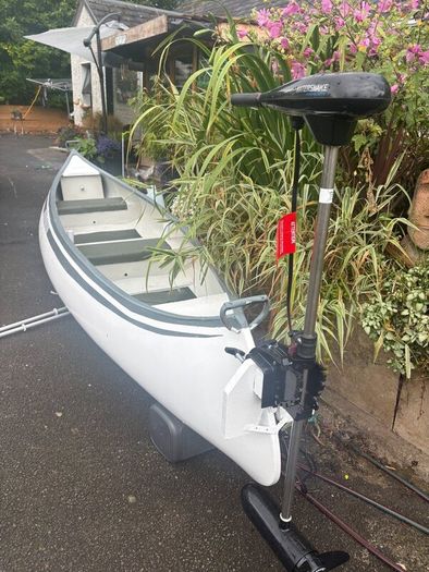 16 ft Canadian Canoe