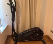 Reebok ZR8 Elliptical Cross Trainer