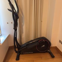 Reebok ZR8 Elliptical Cross Trainer