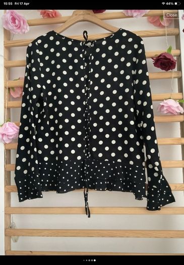 blouse Bnwt size 10 black & white polka dot top tie back detail