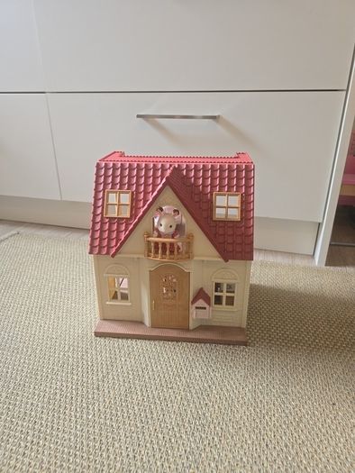 Sylvanian doll house