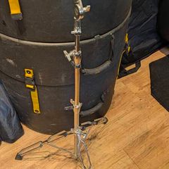 light cymbal stand