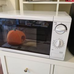 Microwave 700W