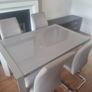 High-gloss Extending Dining Table plus 4 Cantilever chairs Image 5