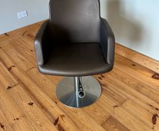 salon chair