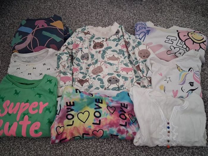 Girls clothes bundle