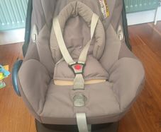Maxi Cosi CabrioFix (0-12 months) car seat