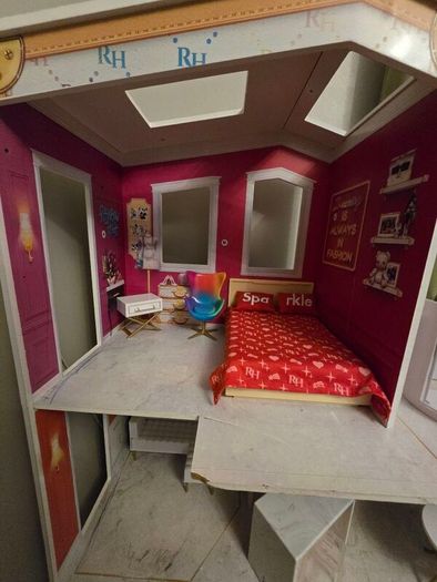 Rainbow High Doll House