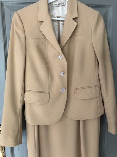 suit dress jacket Louise Kennedy