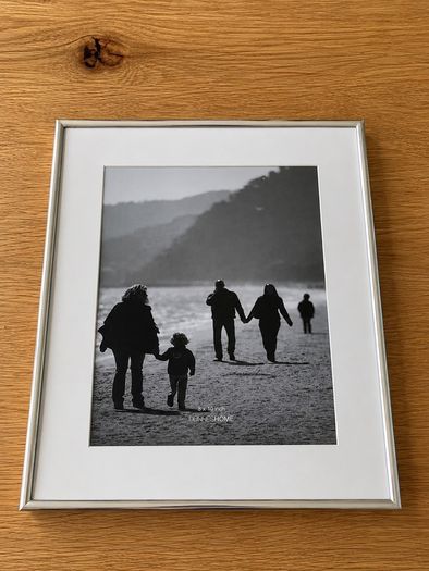 Dunnes silver frame 8 x 10 inch