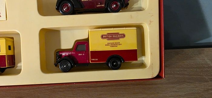 Corgi Bedfords British Rail