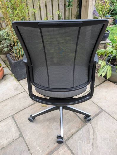 ergonomic office chair