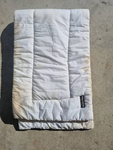 2 x white wraps Full size