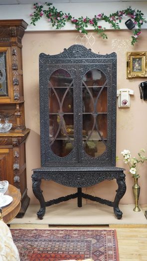 19th Century Anglo-Indian Bombay Blackwood Corner Display Cabinet