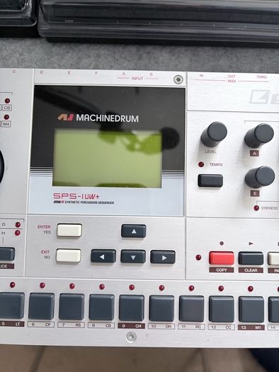 Elektron Machinedrum SPS-1UW+ MKII with Black Faceplate