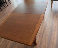Skovby extendable table
