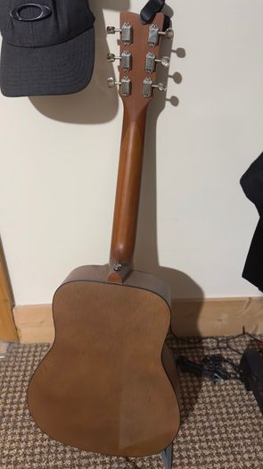 Yamaha JG1 guitar