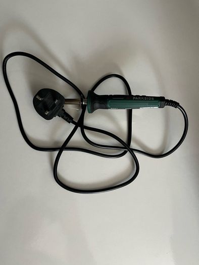 Soldering iron