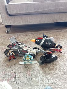 Batman , penguin, bane with vehicles
