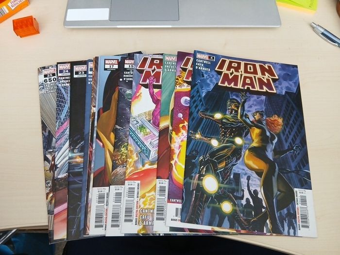 14 x Iron Man comics (2020)