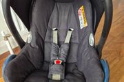 Maxi Cosi car seat &amp; Easyfix base