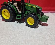 Bruder John Deere