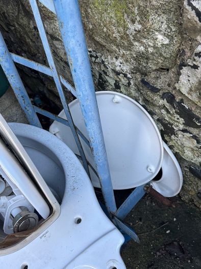 Toilet Bowl and Cistern
