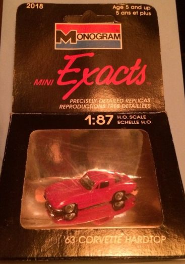 Monogram chevrolet Corvette Stingray
