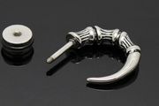 Claw Earrings