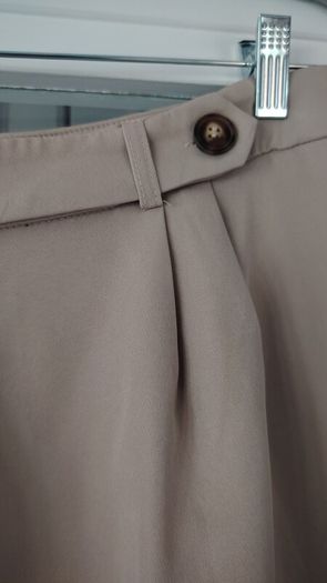 New beige trousers
